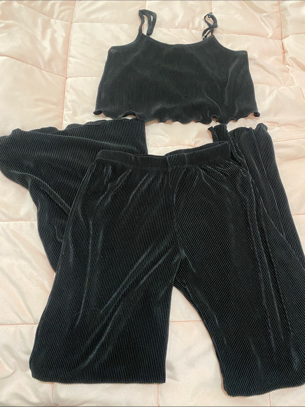 No Boundaries Black Velvet Ribbed Women’s Pajama Set